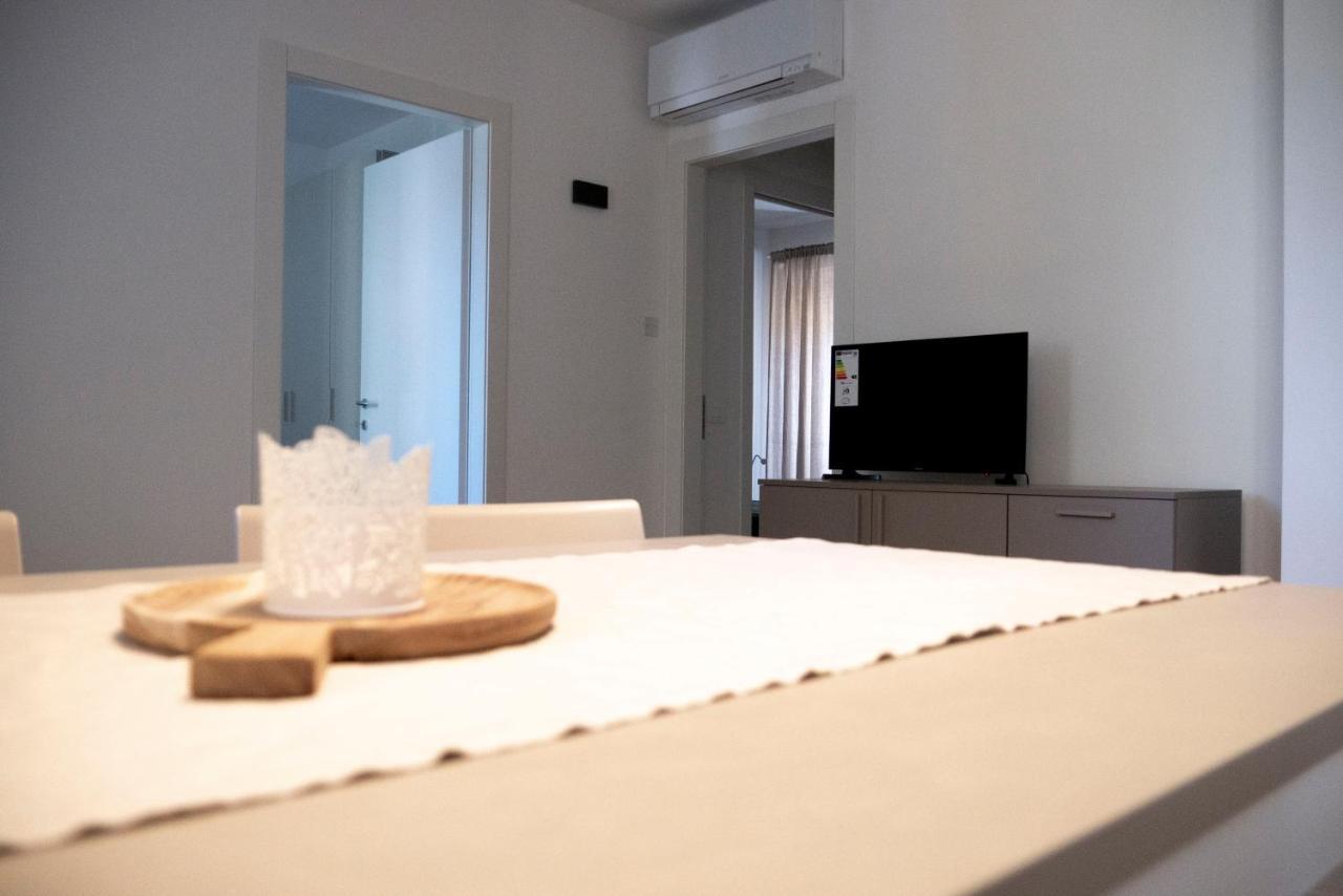 Regi Apartments Pacengo Di Lazise Buitenkant foto